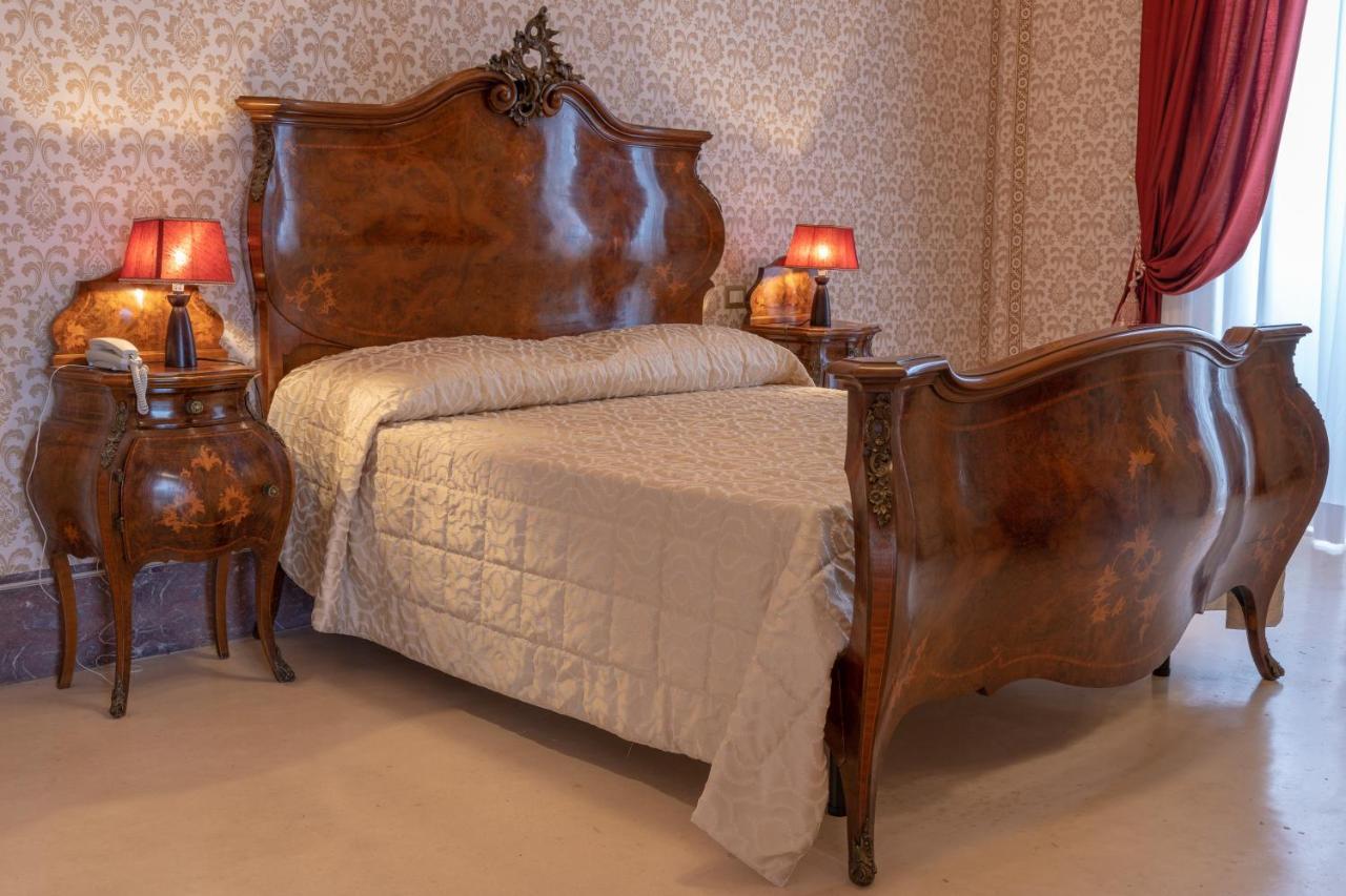 Hotel Il Cavaliere Al Borgo Antico Copertino Exteriér fotografie