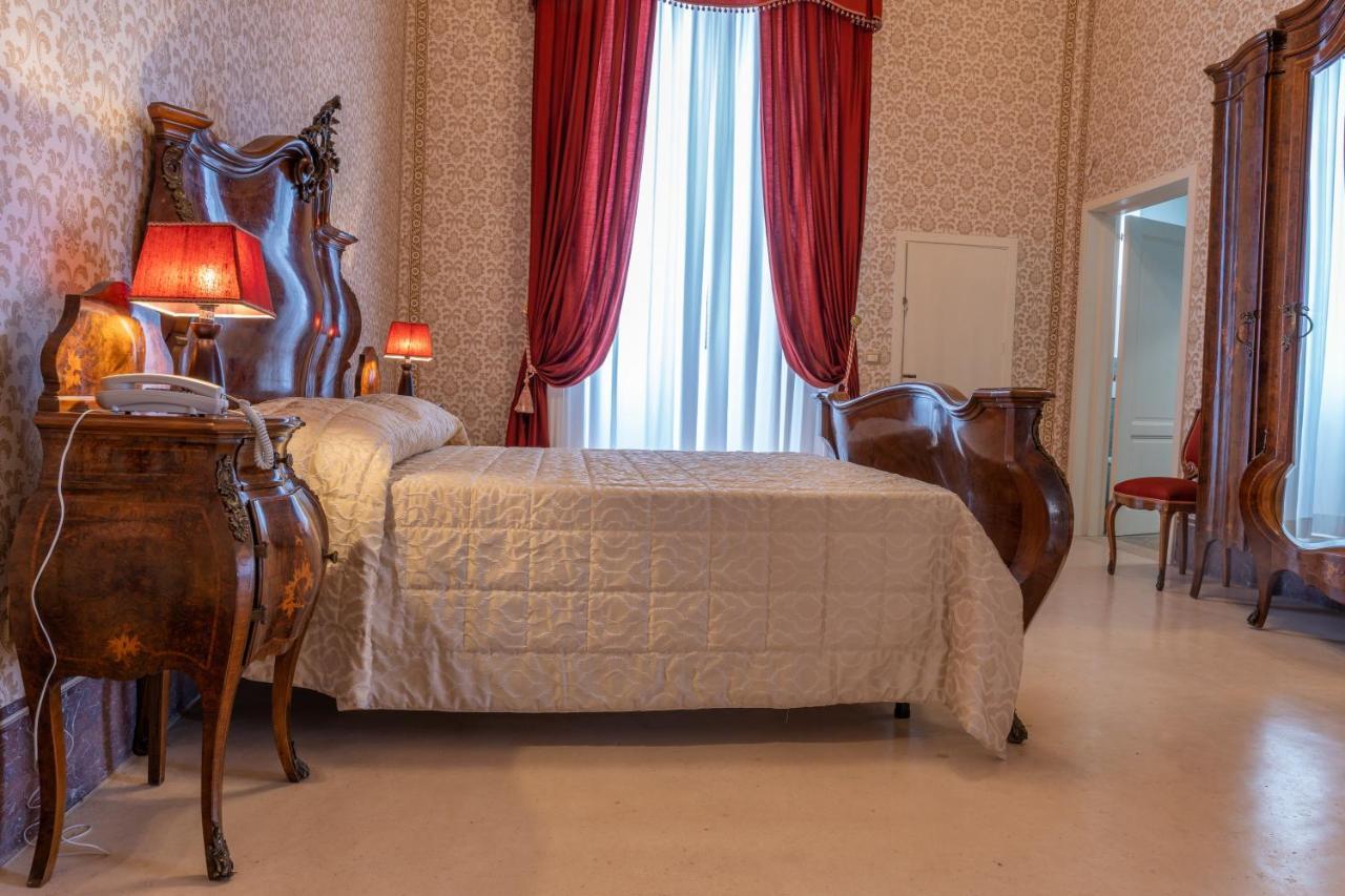 Hotel Il Cavaliere Al Borgo Antico Copertino Exteriér fotografie